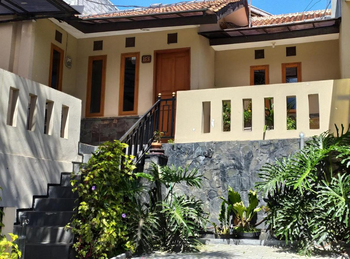 Villa Beverly Lembang Luaran gambar
