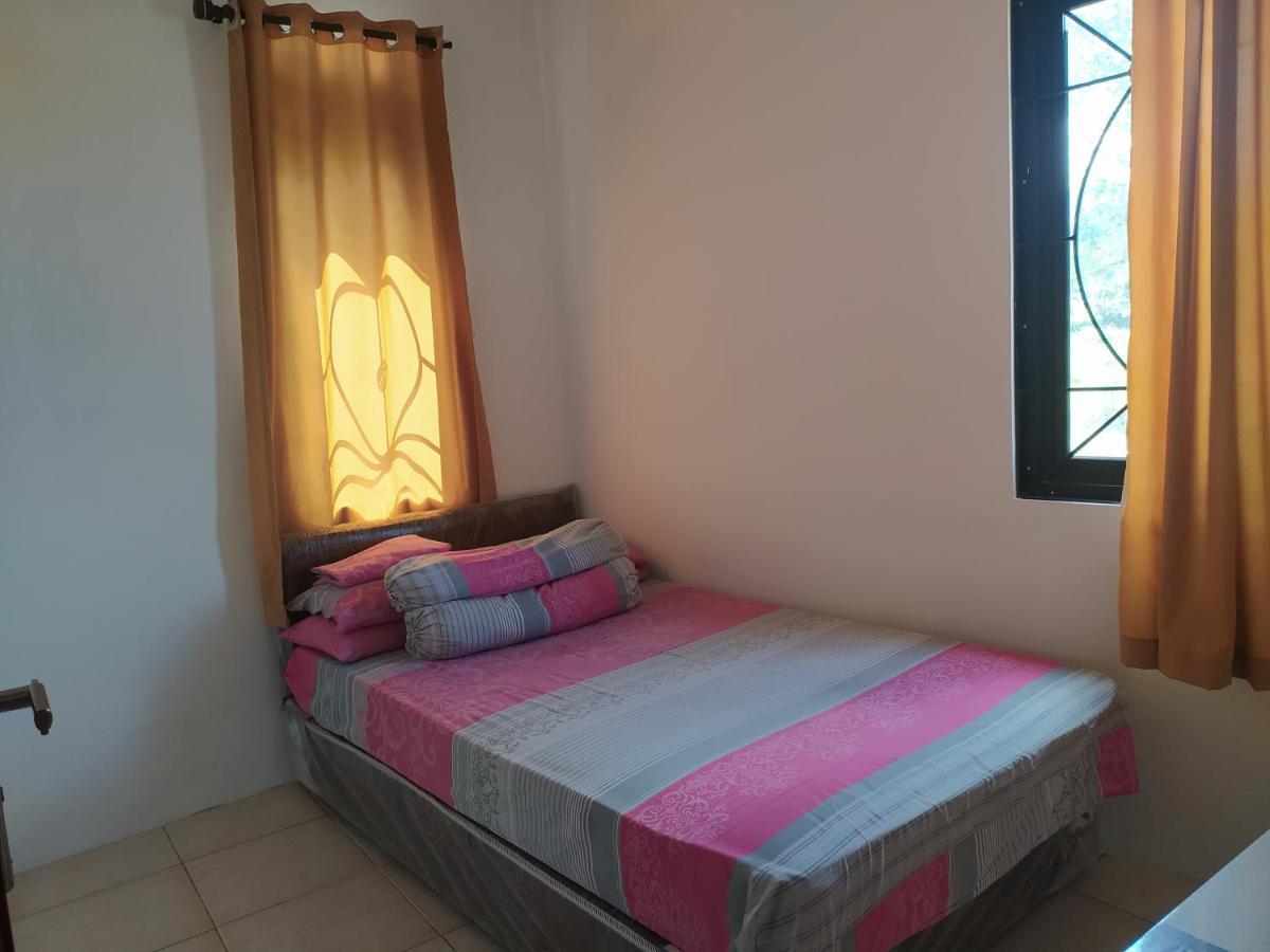Villa Beverly Lembang Luaran gambar