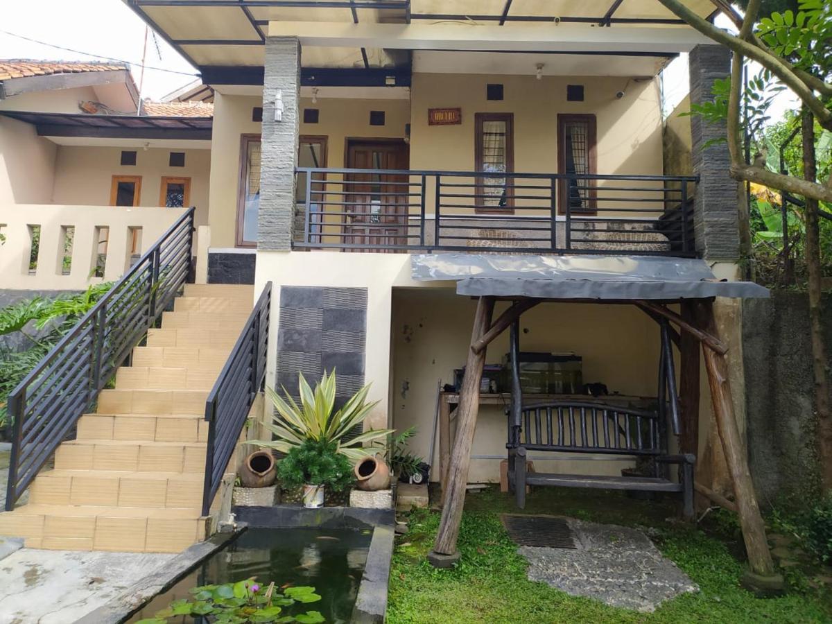 Villa Beverly Lembang Luaran gambar