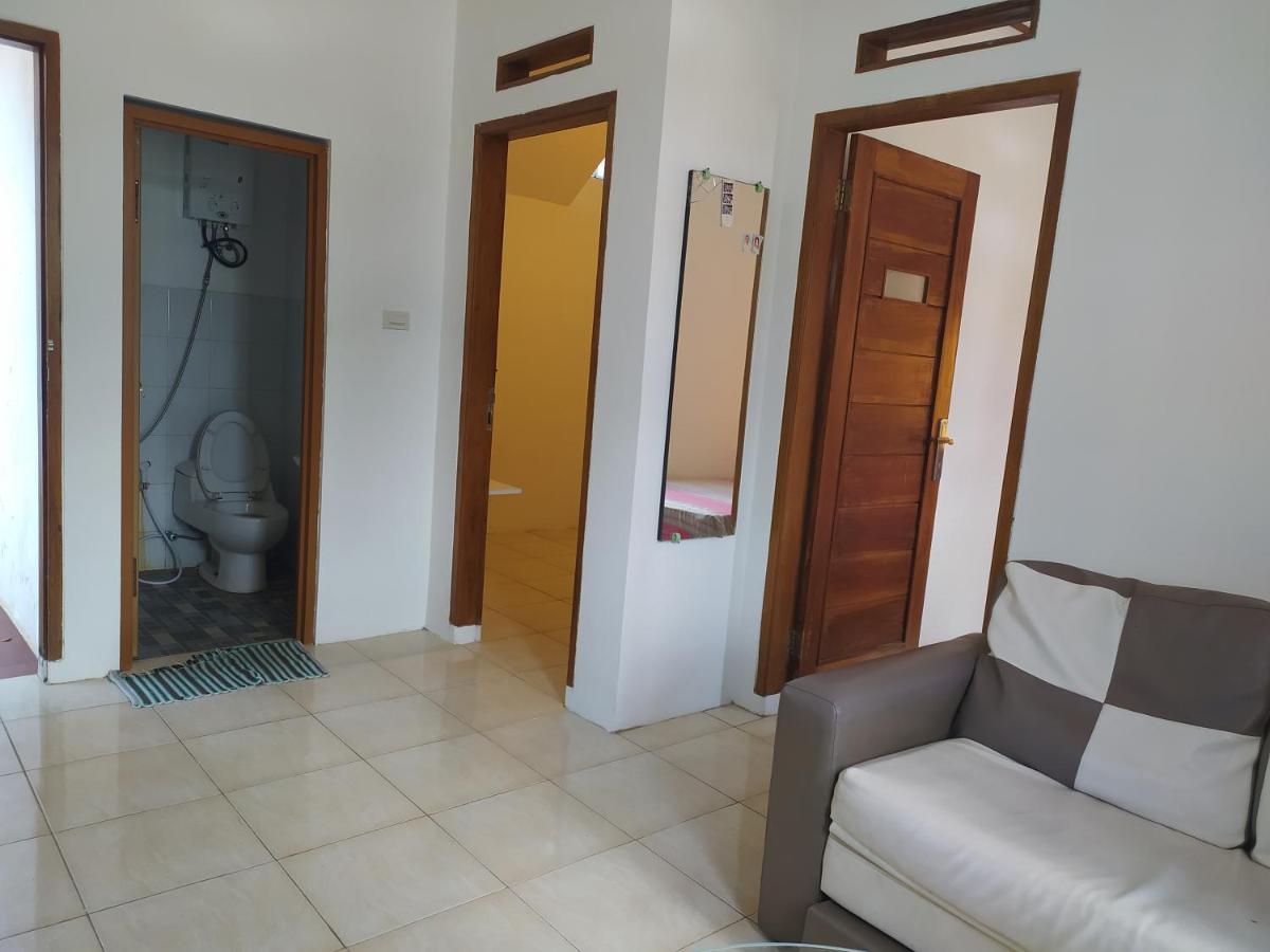 Villa Beverly Lembang Luaran gambar