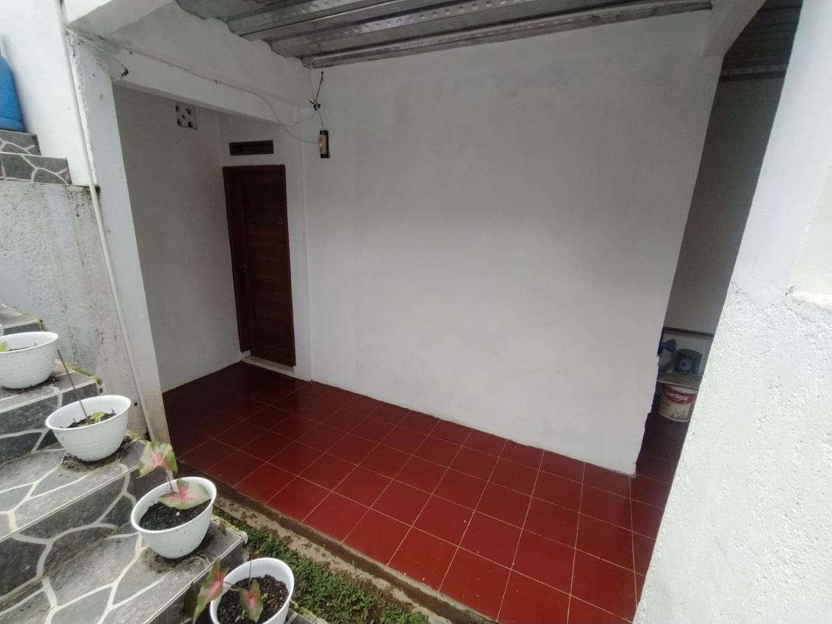 Villa Beverly Lembang Luaran gambar