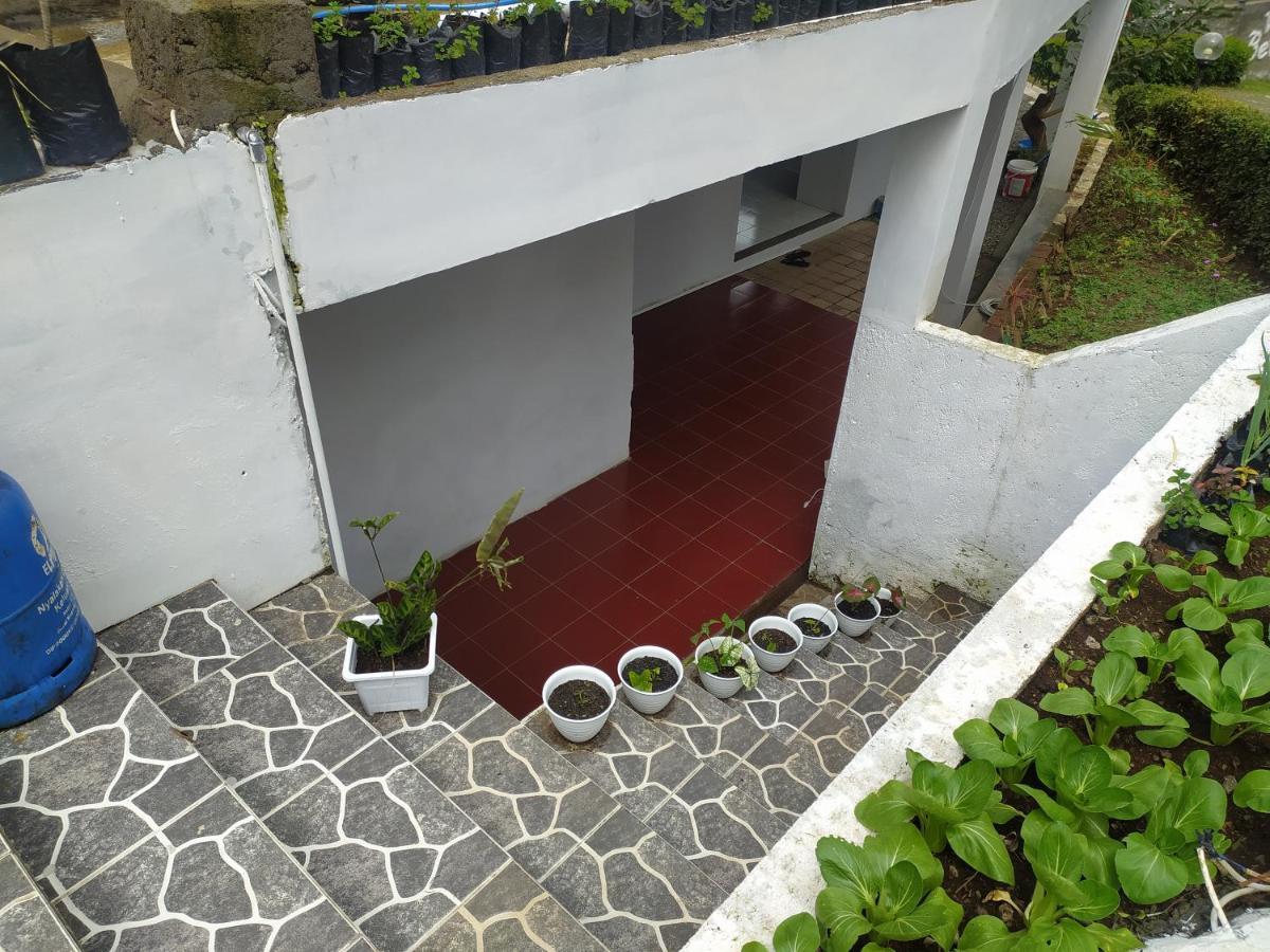 Villa Beverly Lembang Luaran gambar