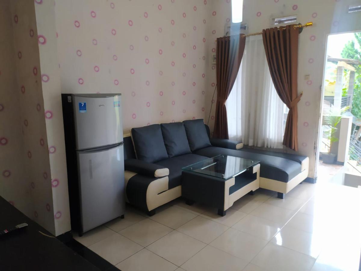 Villa Beverly Lembang Luaran gambar