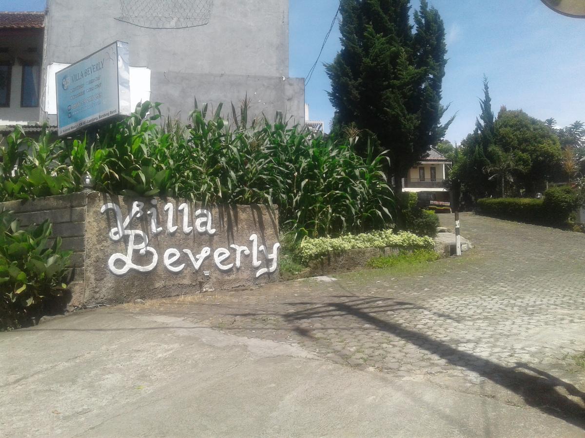 Villa Beverly Lembang Luaran gambar